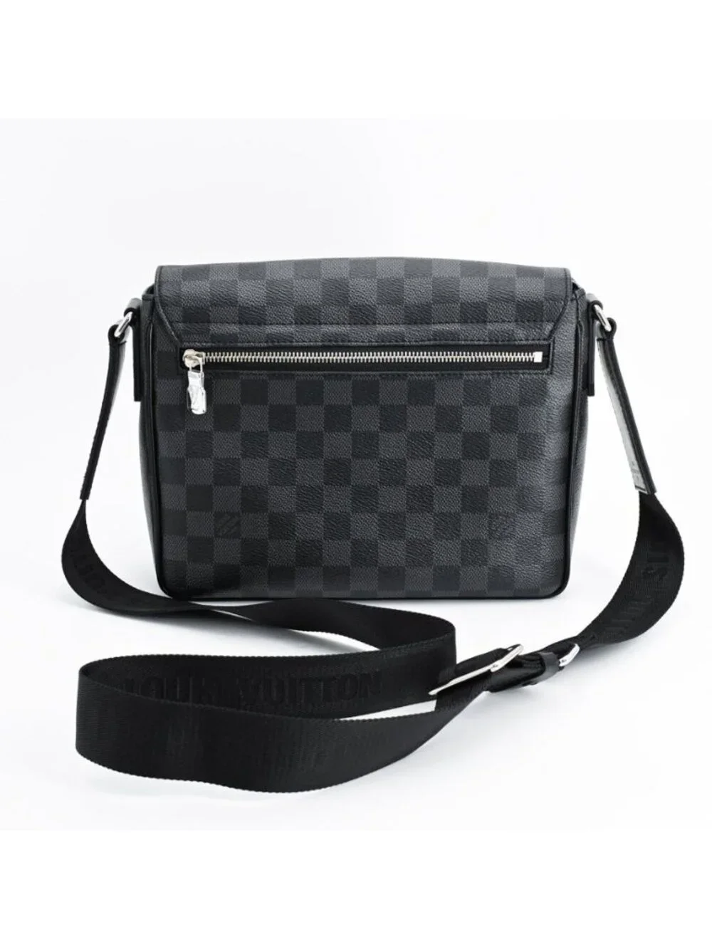 Louis Vuitton Shoulder Bag District